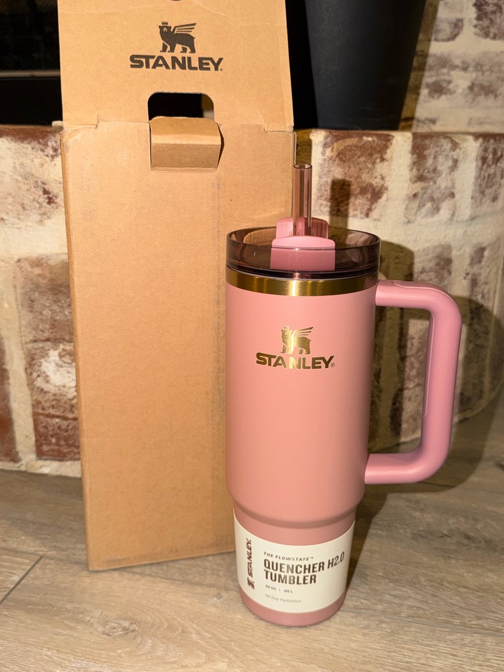 Stanley Quencher H2.0 Tumbler - 30 oz Antique Pink